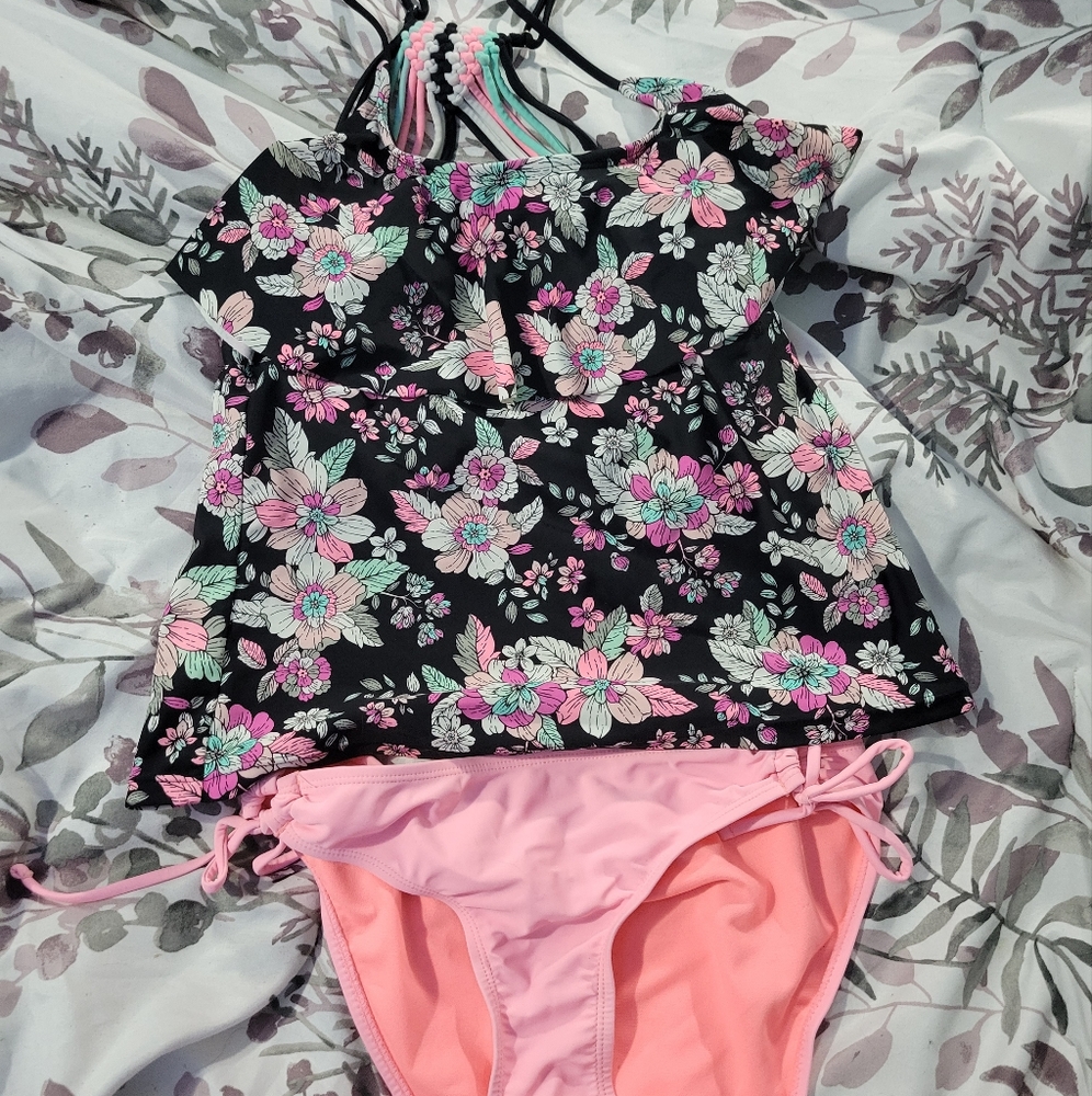 Juniors swimsuit from Walmart